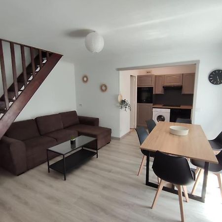 Duplex Cosy Apartment Gonesse Exterior foto